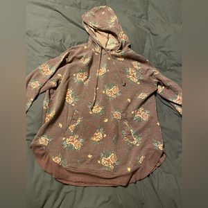 Maurice’s hoodie maroon floral size XL